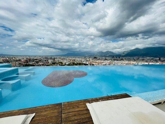 Deluxe Flat With Garden_Tirana Apartment Exterior foto